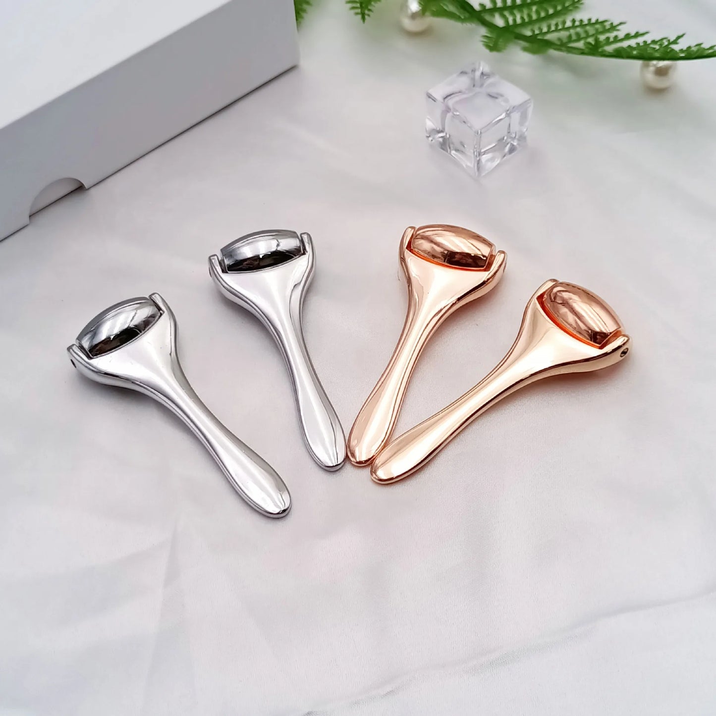 3D Mini Ice Roller Metal Eye Cream Applicator Cool Face Roller Massager Beauty Skincare Anti Wrinkle Massage Roller Face Lift